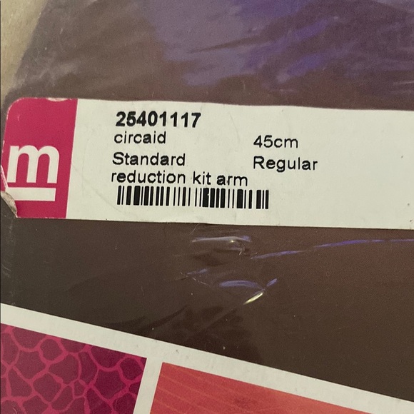 CircAid Inelastic Compression Sustem. - Picture 2 of 2
